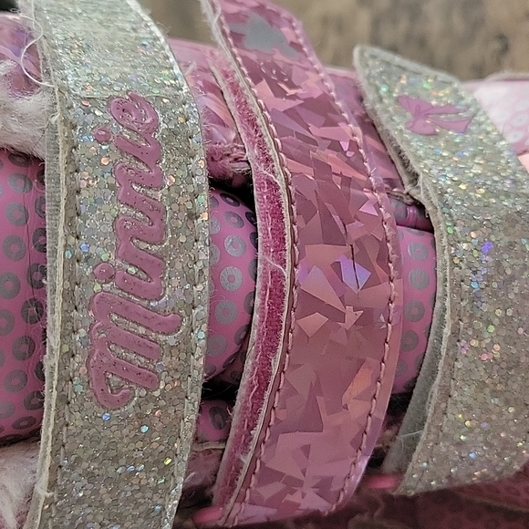 🩷 Girls Minnie Mouse Snow Boots 👢 😍 - Picture 2 of 13